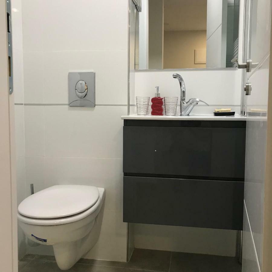 Coral Studio Vacation Apartment Eilat Bagian luar foto