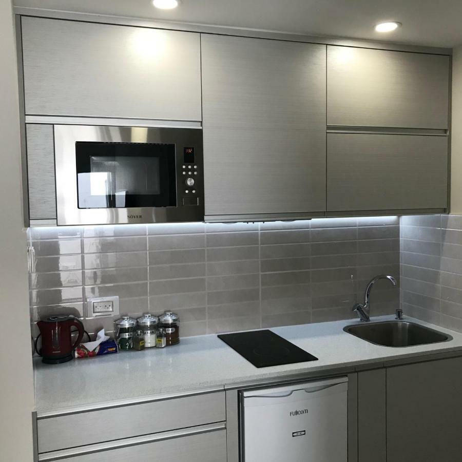 Coral Studio Vacation Apartment Eilat Bagian luar foto